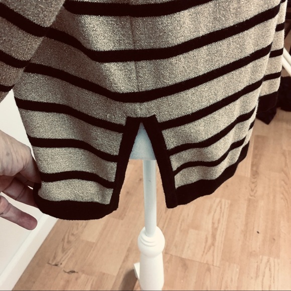 Lisa Originals Shiny Gold Sweater with Black Stripes. Size L - Picture 5 of 6
